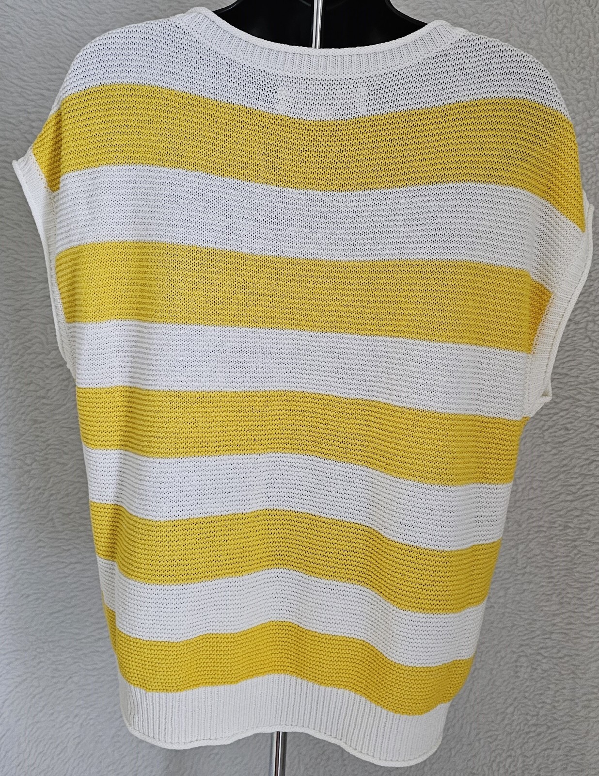 Picture 18 of 24
