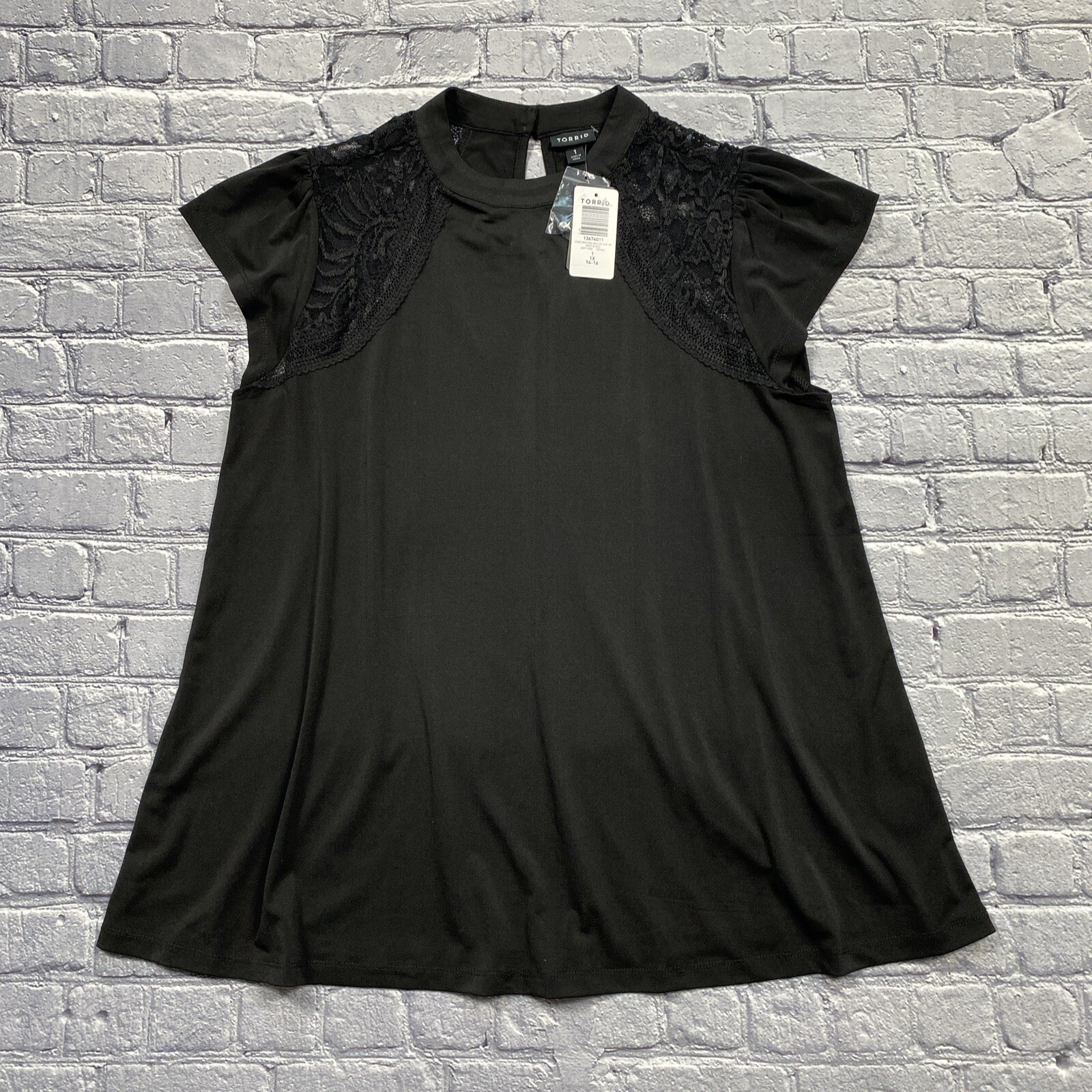 Torrid Studio Crepe Jersey Mock Neck Lace Inset Top size 1X Black Witchy Career