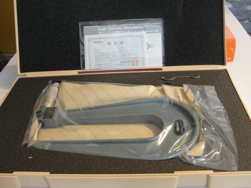Mitutoyo Sheet Metal Digital Micrometer, Model 189-102, 0-25mm, New!!!