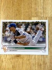 2022 Topps Holiday Jacob DeGrom Short Print SP code 819 Shoe variation
