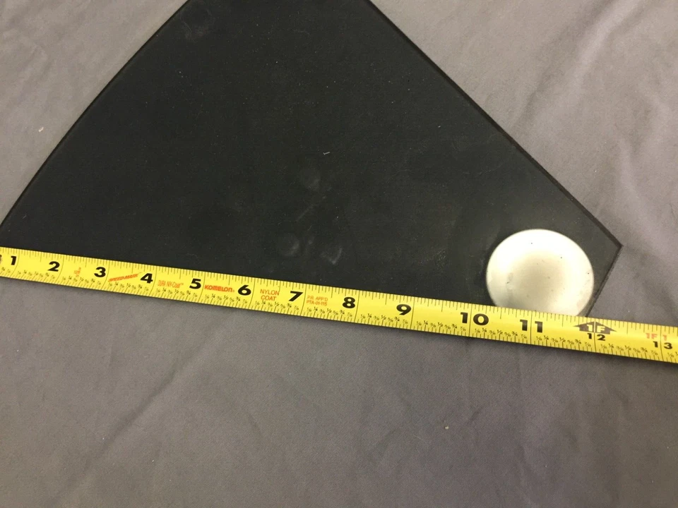 JUEGO DE 2 ESTANTES DE VIDRIO TINTADOS DE FORMA EXTRAÑA REDONDEADOS TRIANGULARES (D) Foto 2 de 4