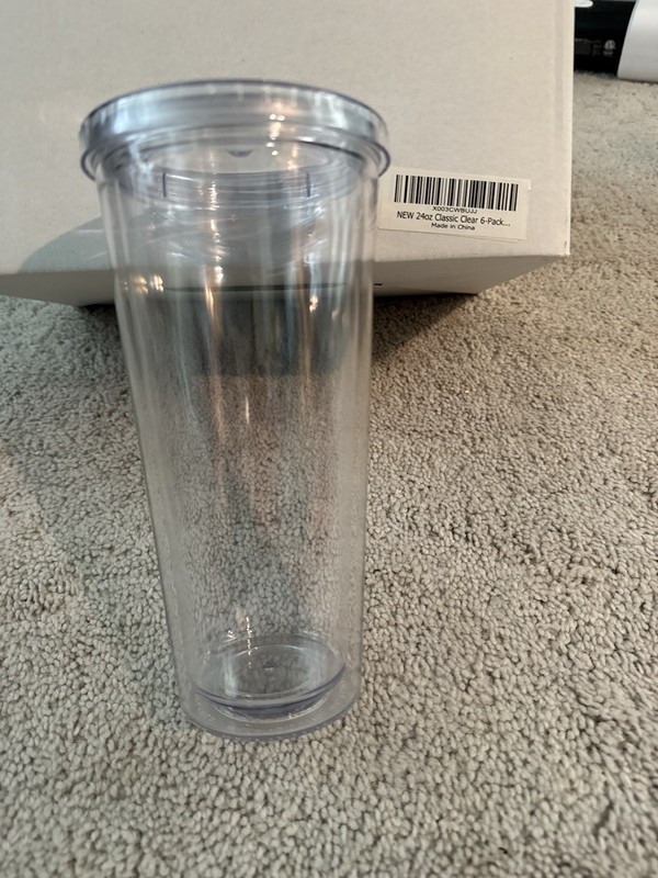 24 oz Clear Plastic Tumblers with Lids, Set of 6, Round Solid Modern