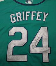 Ken Griffey Jr. Autographs Announced for Topps Products 24