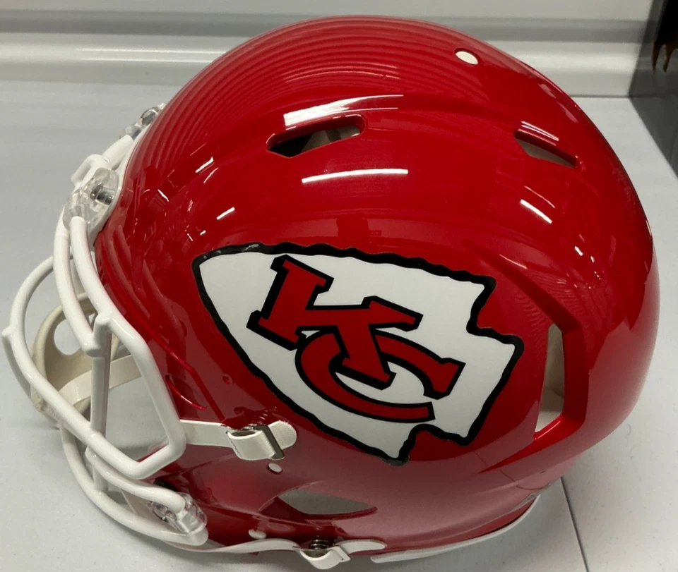 托尼·冈扎莱斯签名名人堂镶嵌正品酋长全尺寸头盔带证书 — 第 3/4 张图片