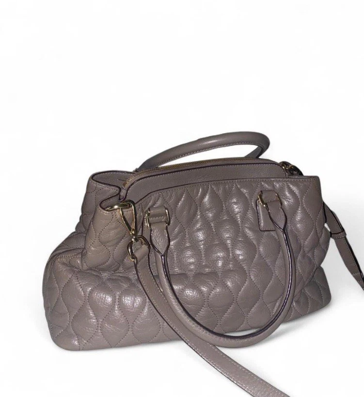 Vera Bradley 皮革斜挎包钱包棕色马鞍棕褐色带绗缝侧面 — 第 3/4 张图片