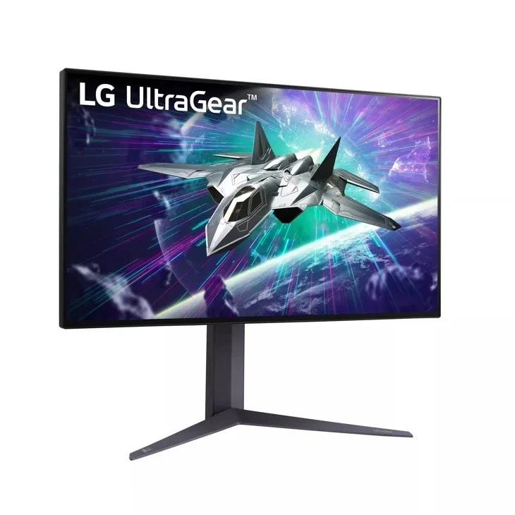 LG UltraGear 27GR95UM 27" 4K MiniLED Nano IPS 144Hz Gaming Monitor HDR G-SYNC - Image 3 of 4