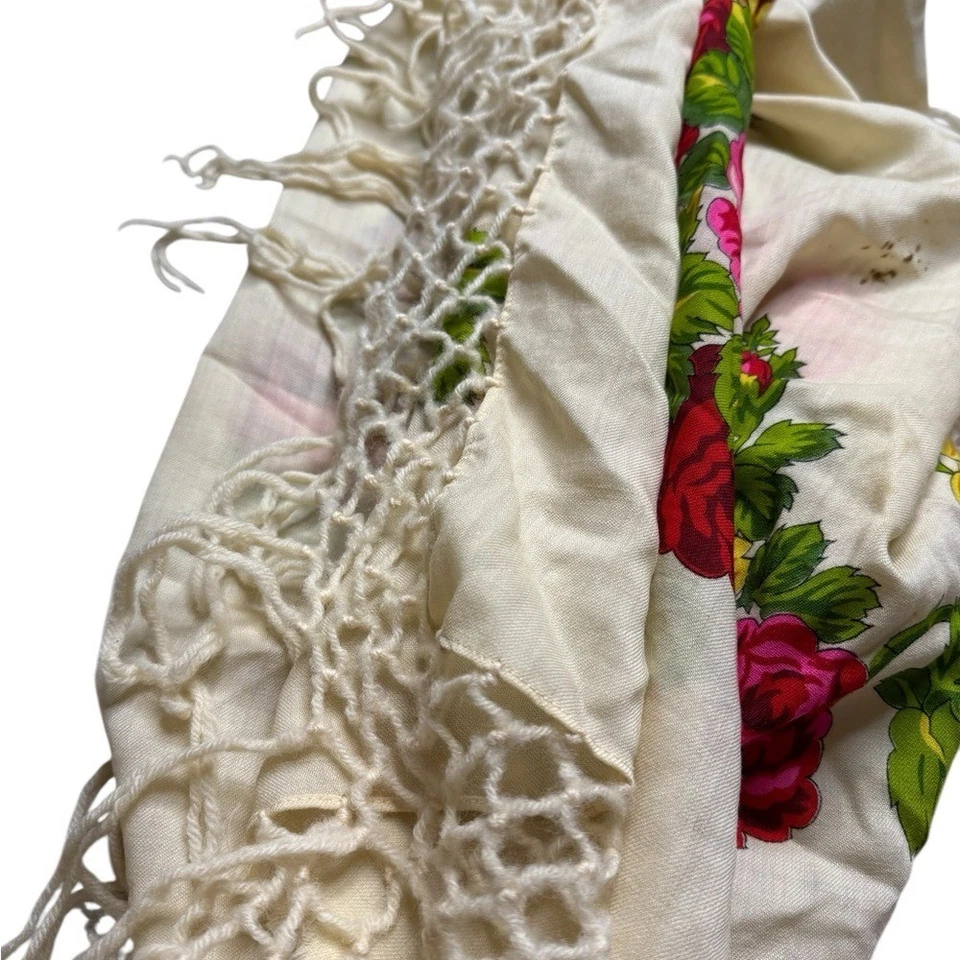 🧣 Bufanda blanca envolvente con flecos florales de lana de los años 20 chal de piano antiguo 🌹 Foto 3 de 4
