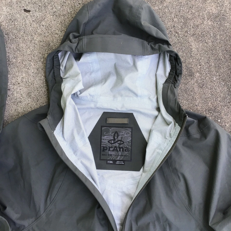 Chaqueta de lluvia larga verde Prana Southbounder XS con capucha y cremallera para mujer Foto 3 de 4