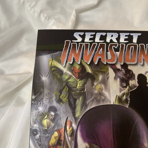 SECRET INVASION SAGA (2008) VF Marvel Comics • Skrull Invasion History… - Picture 9 of 12