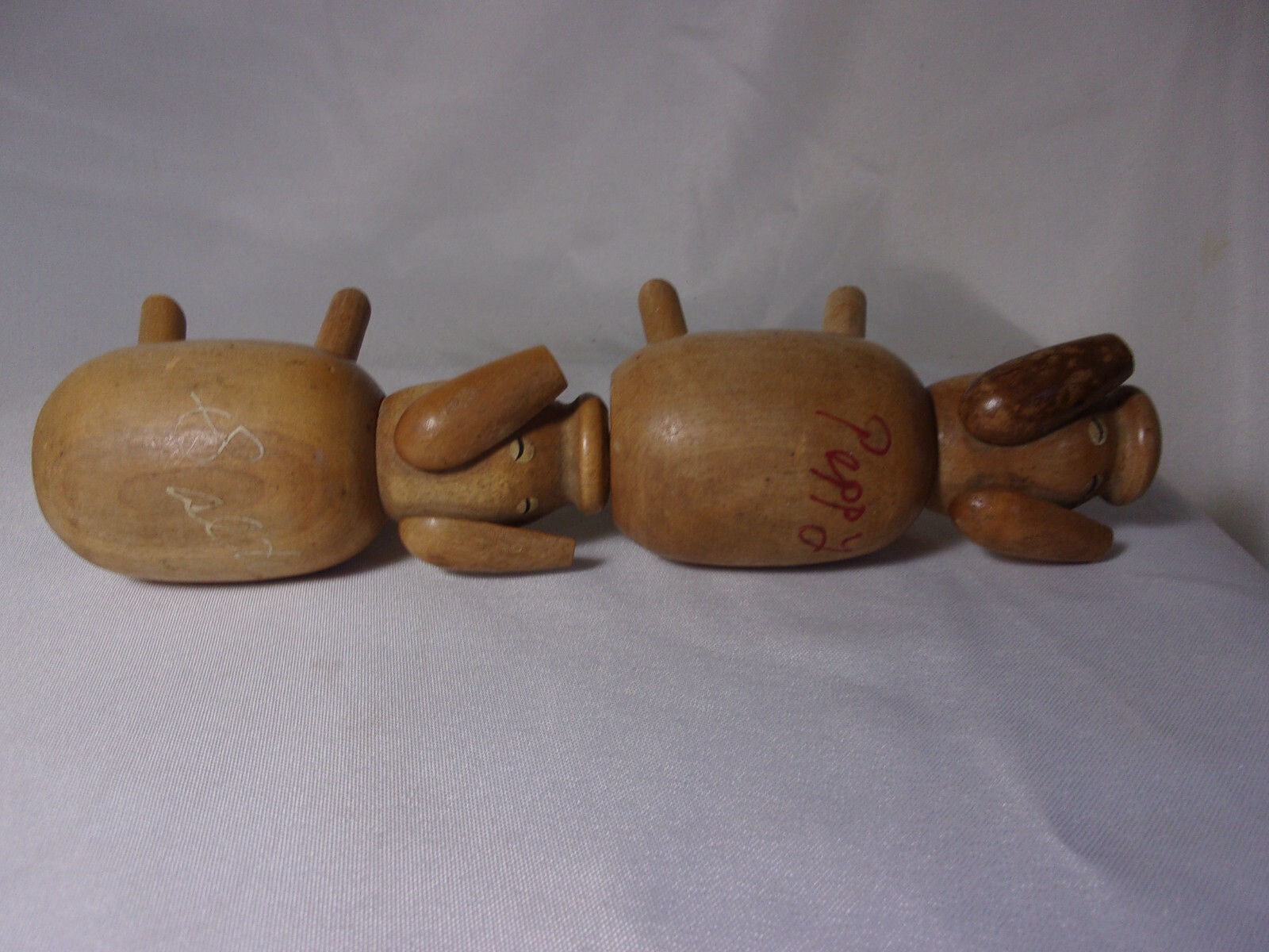 Vintage Wood Brown Pigs Salt & Pepper Shakers, Salty & Peppy (S1