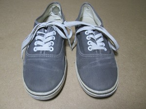 grey vans size 6