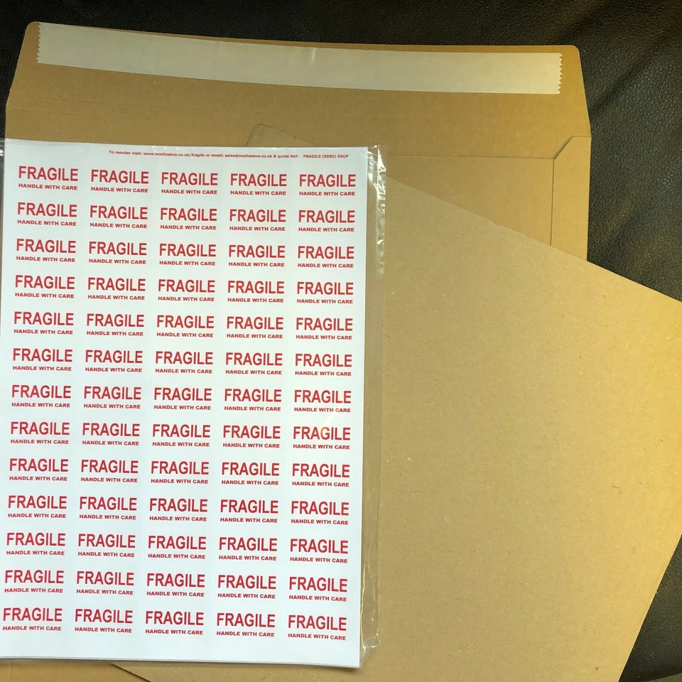 10 7" STRONGEST BROWN RECORD MAILERS + 20 7" STIFFENERS + FRAGILE LABELS