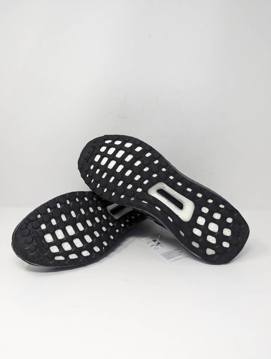 NEW $189 Adidas Ultraboost 5.0 DNA Black Metallic BlueBrand  display picture 2