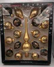 The Christmas Shoppe 19 pc Mix Hobby Lobby Glass Bulb Ornaments Black & Gold