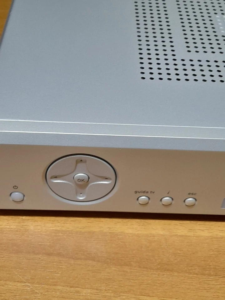 DECODER DIGITALE SKY MODELLO DS432NS - Bild 2 von 4