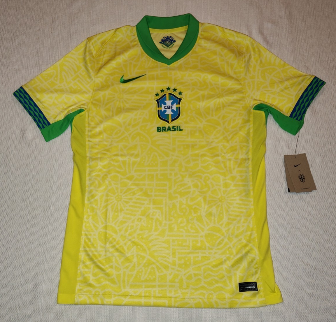 Nike Men's National Team Brazil 2024 Jersey Yellow/Green Spark