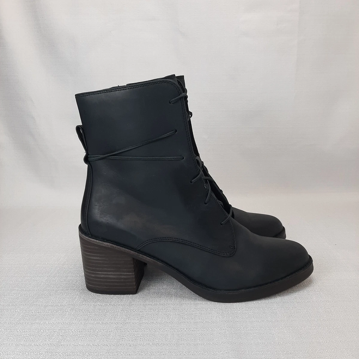 Ugg oriana black sales