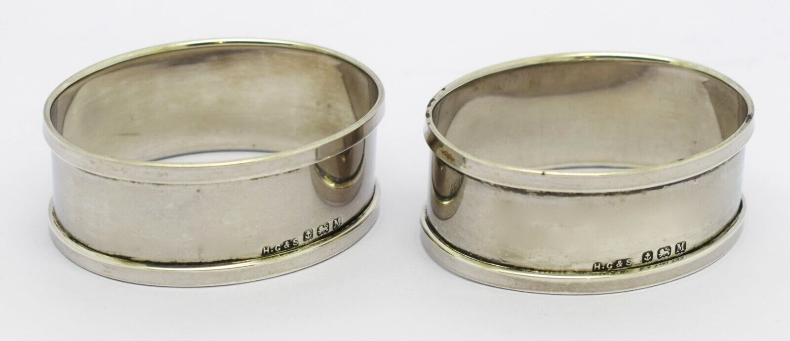 ELEGANT MATCHING PAIR SOLID STERLING SILVER NAPKIN RINGS HM 1936 NO