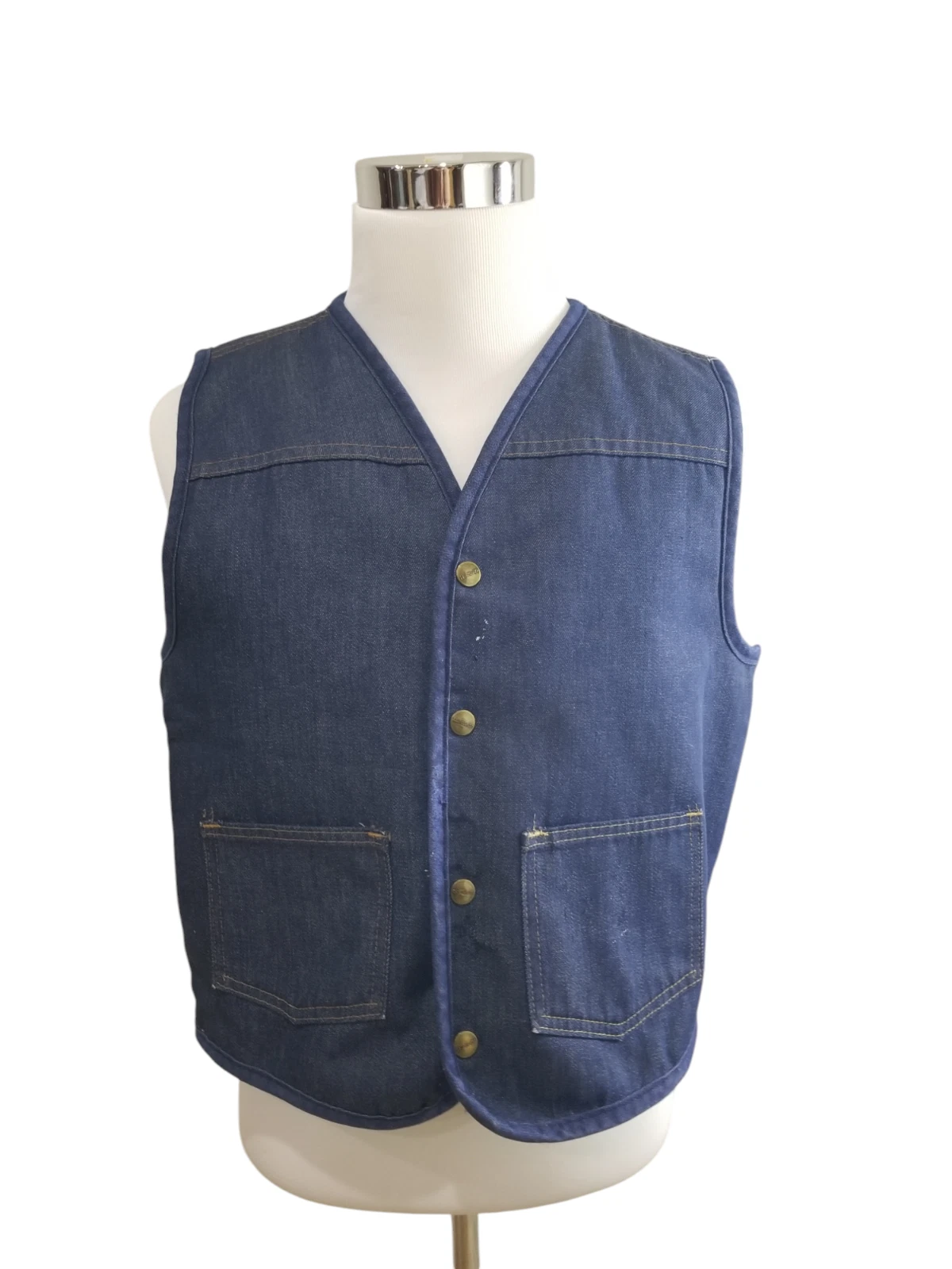 Vintage Carhartt Denim Vest Sherpa Wool Lined Snap Blue Men’s Size Large L USA