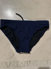 TYR Men’s Swimsuit Size L(10/12)