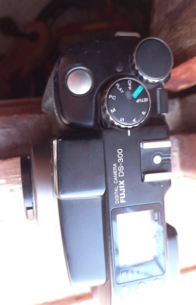 Fujifilm DS-300 and DS330 Camera RARE Digicam UNTESTED | eBay