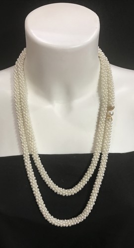 Vintage Crocheted Thick Pearl Necklace 
