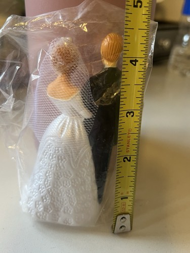 Vintage-Bride Groom Wedding Cake Topper Decoration-Light hair Color - Picture 5 of 5