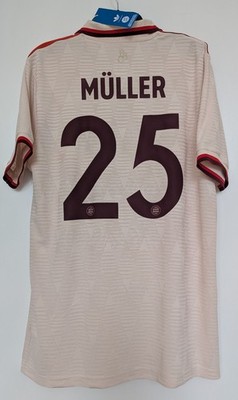BNWT - Large - Authentic / Player Issue - Muller 25 - Bayern 24/25 Third