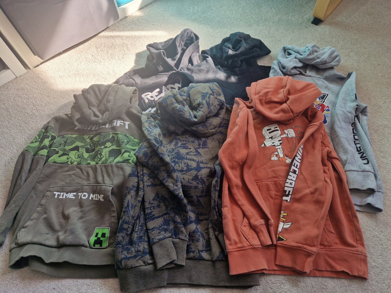 Boys Winter Clothing Bundle Aged 8-9 Mixed Condition Used 73 items image 9