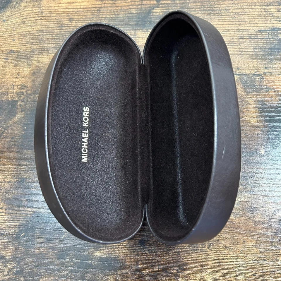 Estojo de óculos de couro Michael Kors capa dura -818 - Imagem 4 de 4