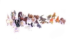 23 tlg Set Wildtiere Pferde Hund Saurier Feen Elfen Schleich Bullyland Markenlos