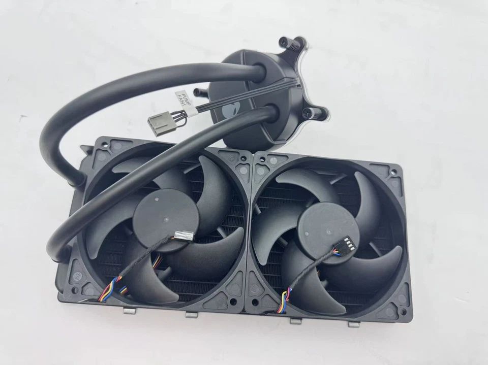 Alienware Aurora R15 Liquid Cooling Heatsink & Fan Assembly 67CXF For AMD R15 - Image 4 of 4