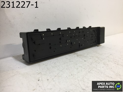 OEM Ford Explorer 2009 Left Driver Side 10-Way Power Seat Adjustment Switch - Picture 5 of 7