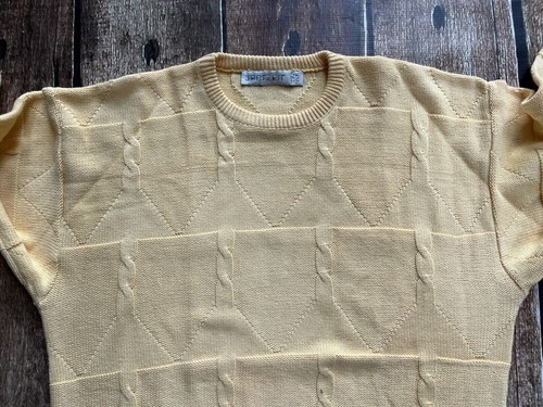 VINTAGE JANTZEN CHUNKY CABLE KNIT CREWNECK SWEATER YELLOW MADE IN USA MENS XLT - Picture 4 of 7