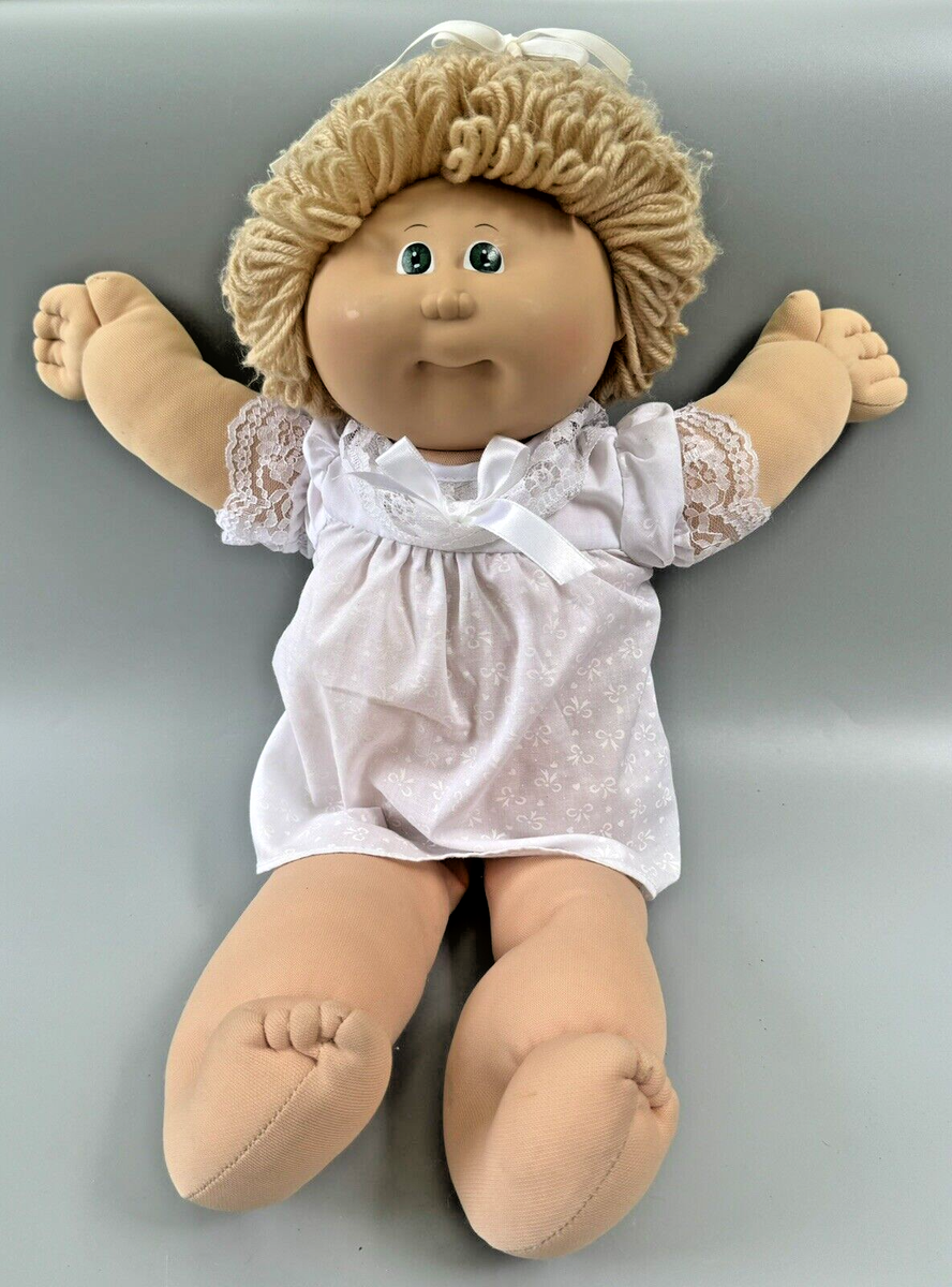 Coleco Cabbage Patch Kids 1983 Black Sign Xavier Roberts Blonde