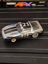 Aurora AFX Corvette Mobil Silver & Black #21 Slot Car 