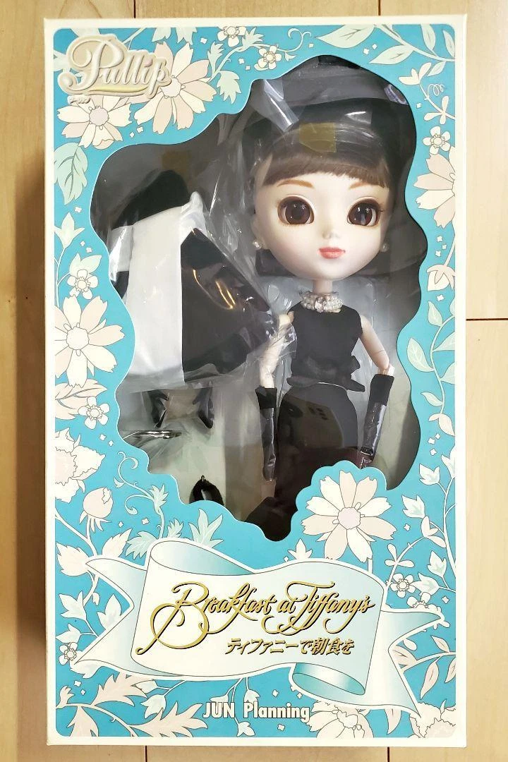 Pullip audrey best sale hepburn