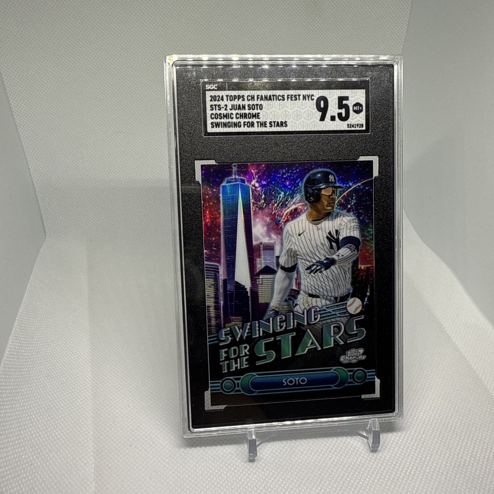 2024 Topps Chrome Fanatics Fest Juan Soto Swinging For The Stars SSP SGC 9.5