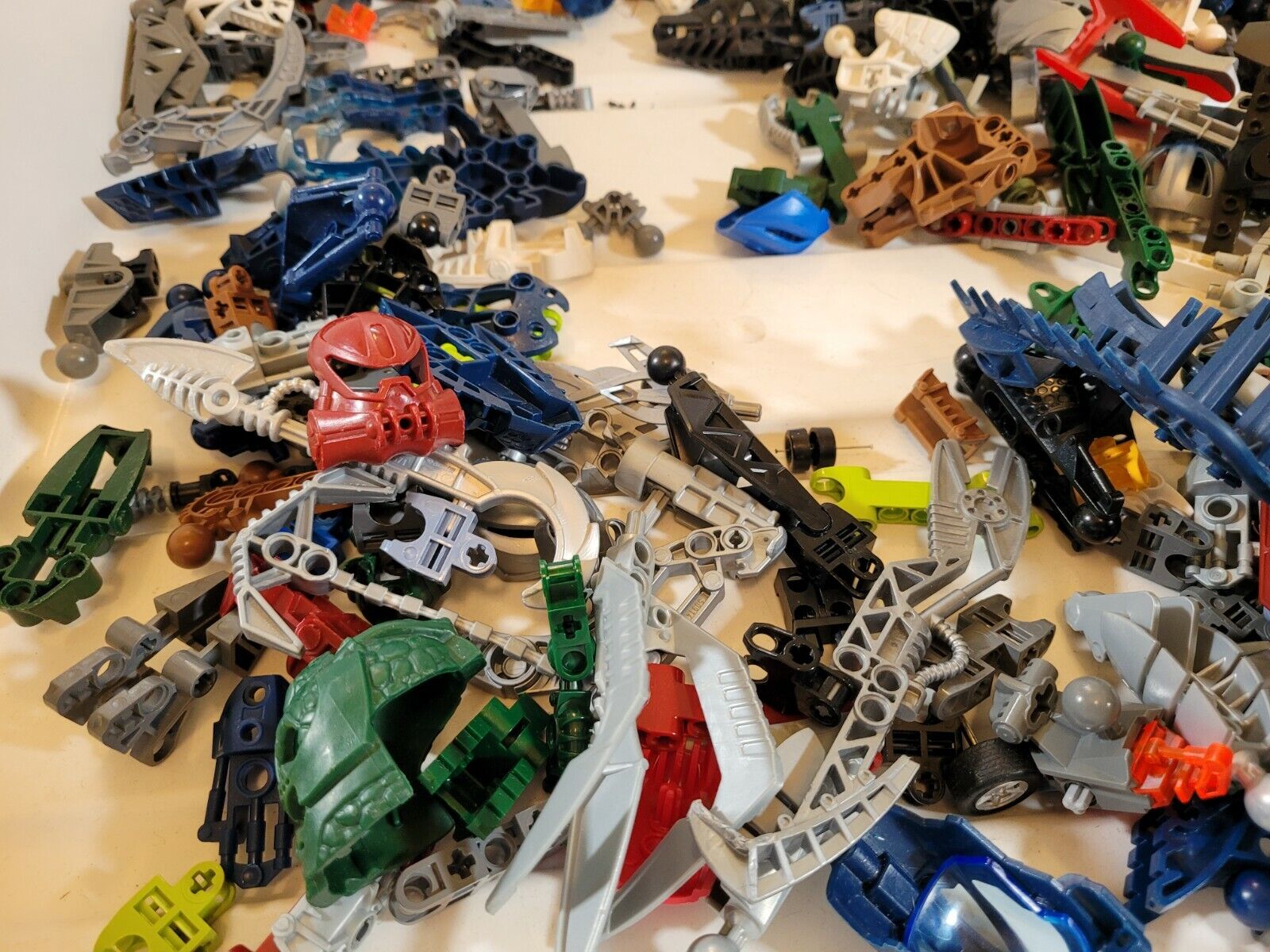 Huge Lego Technic Bionicle Lot Parts minecraft roblox cartoon star wars  11b17