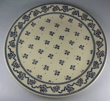 Johnson Brothers Petite Fleur Blue      (SET OF 2)    Dinner Plates