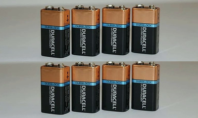 EXPIRED 8-pack Duracell Ultra Duralock 9-Volt Alkaline Battery Batteries