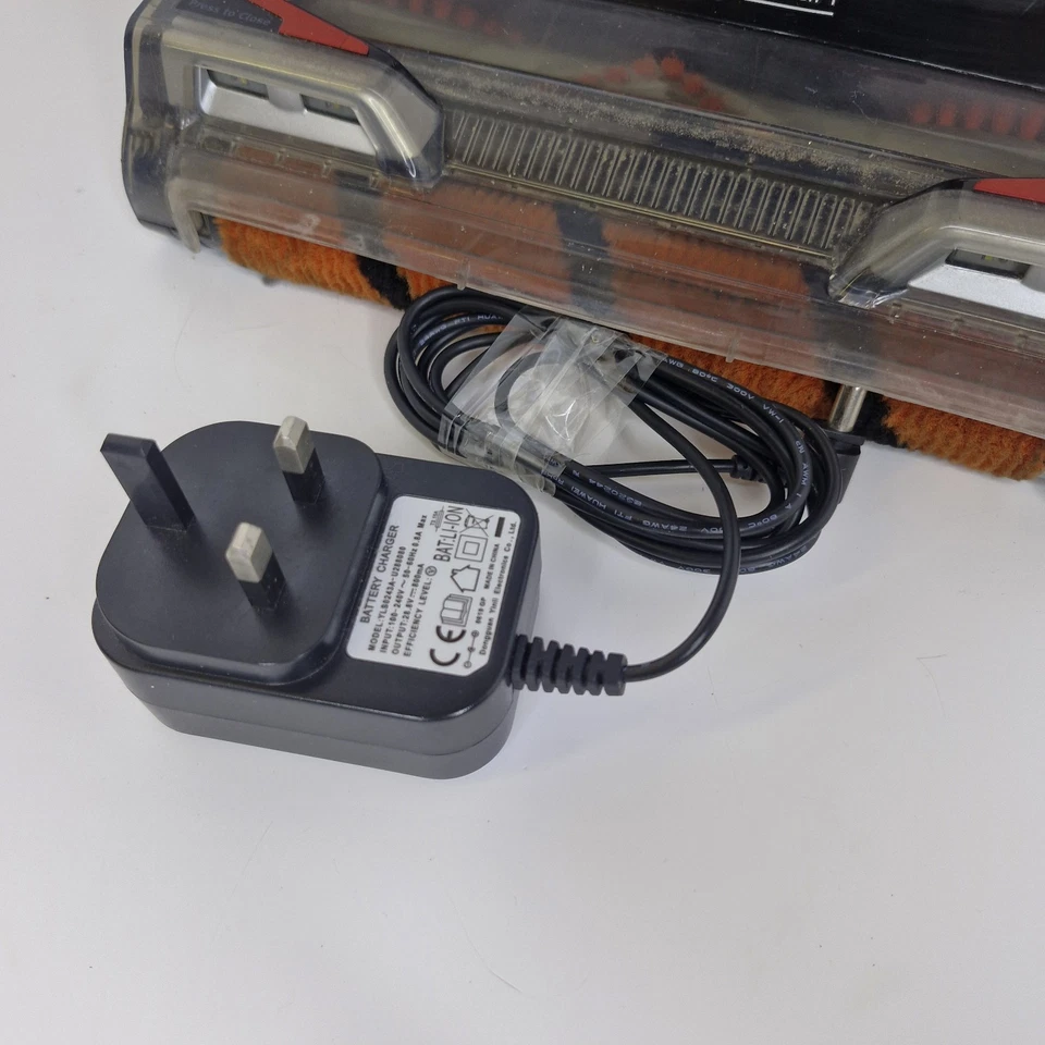 Shark DuoClean Pet Vacuum Cleaner IF260UKHT 31 - Image 2 of 4