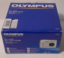 Olympus D-535 Zoom 3.2MP Digital Camera Silver-READ