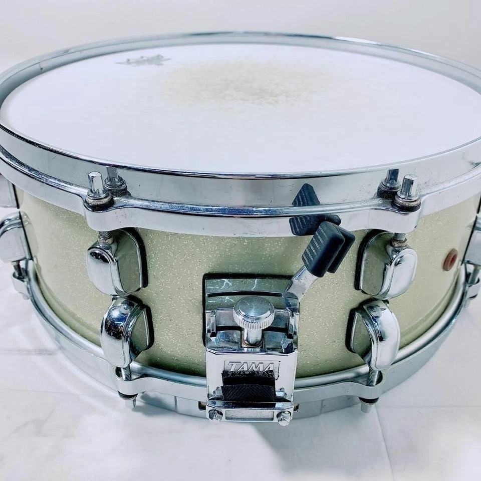 TAMA Starclassic Maple Shell Snare Drum White Sparkle 14"x5.5" Made in Japan - Image 3 of 4
