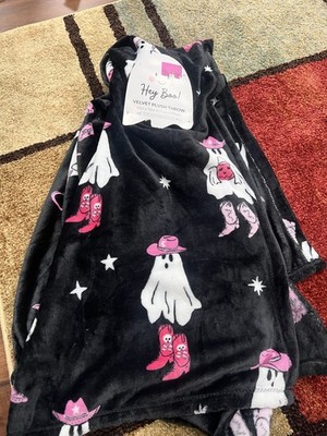 Black Throw Blanket Cowgirl Ghost ￼