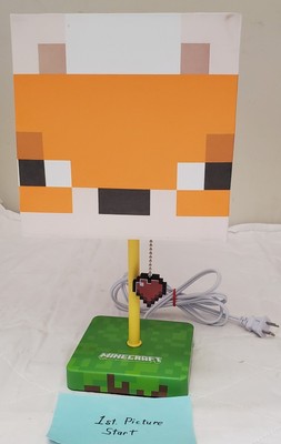Minecraft Icon Light by Paladone 3D Night Lamp AC 120V 60HZ, Max 40 Watt