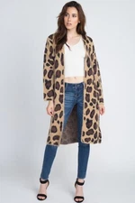 NEW Women’s Dreamers Fuzzy Eyelash Leopard Cardigan Size Large - With Pockets
