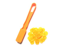 Orange Magnetic Bingo Wand and Bag of 100 Magnetic Chips Set