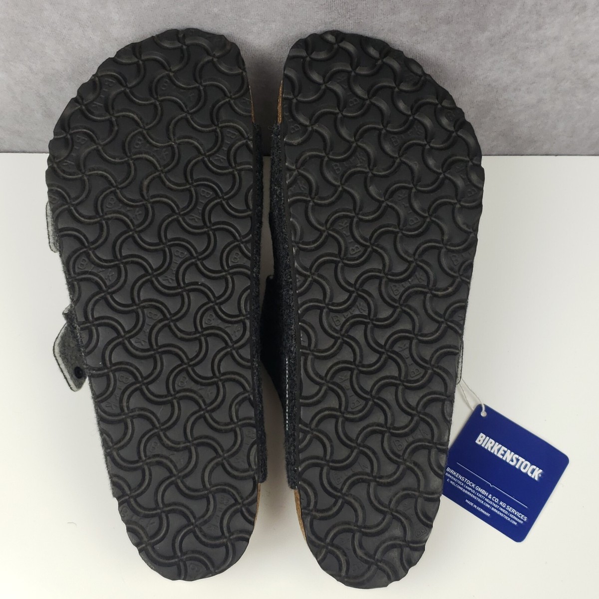 Birkenstock Arizona Rivet Wool Felt Doubleface Gray Sandals Regular Fit Sz 44 11 Birkenstock Arizona Happy Lamb Wool Felt Sandals – Zulily main image 2