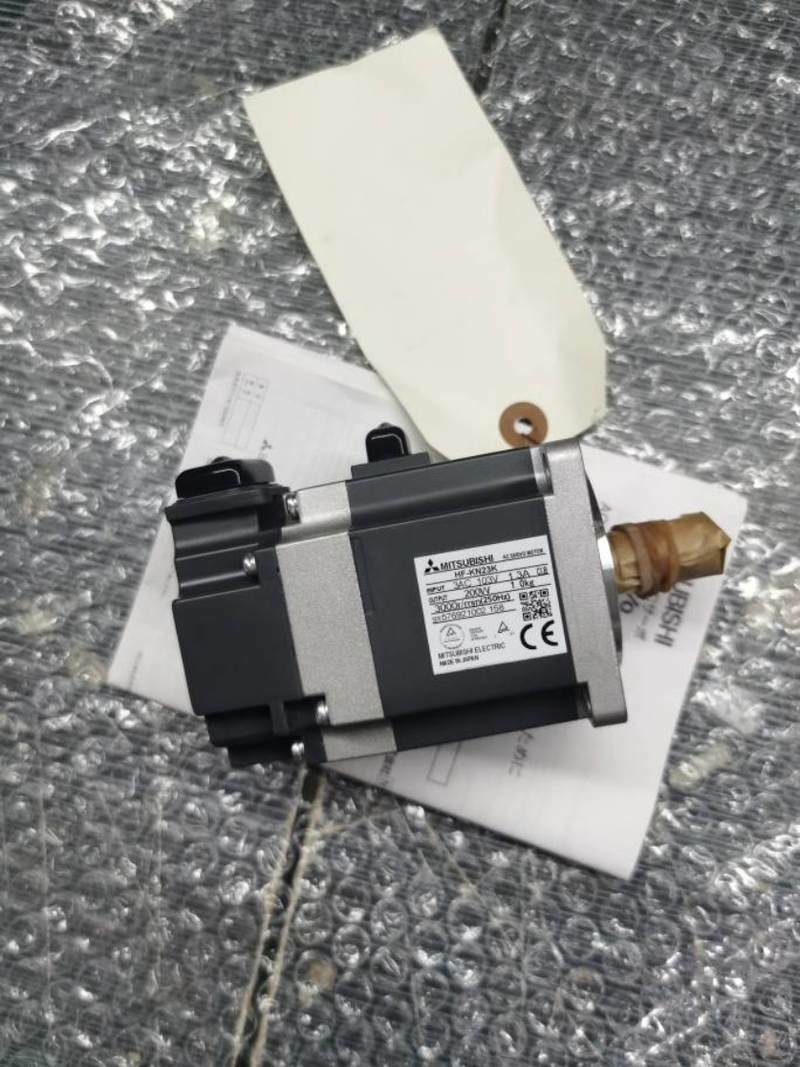 1 Pcs New サーボモータ HG-KN23J-S100 モーター（1PC